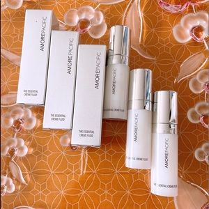 3xAMOREPACIFIC THE ESSENTIAL CREME FLUID